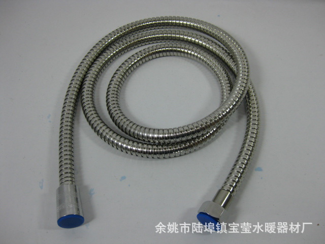 1.5米淋浴双扣软管选购指南 宝莹水暖让沐浴体验升级